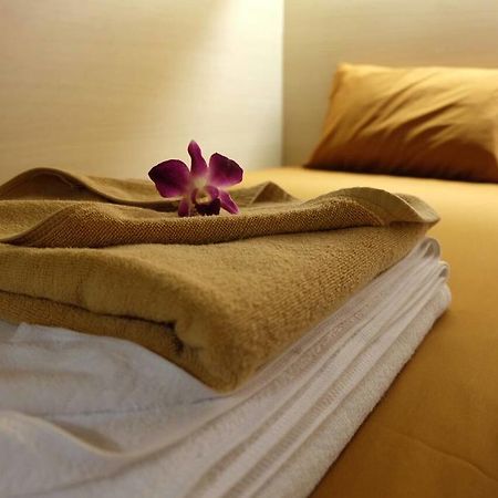 Rockstel Loma Hostel Phuket Εξωτερικό φωτογραφία