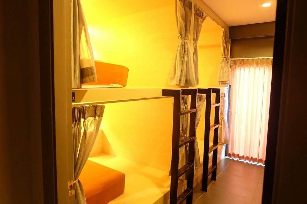 Rockstel Loma Hostel Phuket Εξωτερικό φωτογραφία