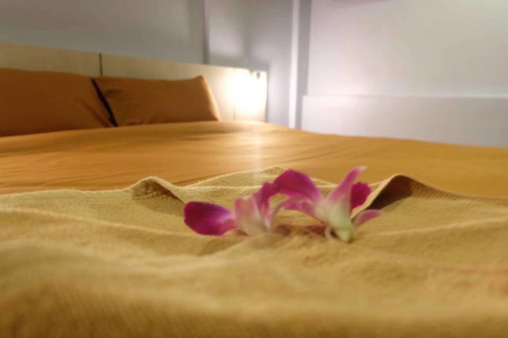 Rockstel Loma Hostel Phuket Εξωτερικό φωτογραφία
