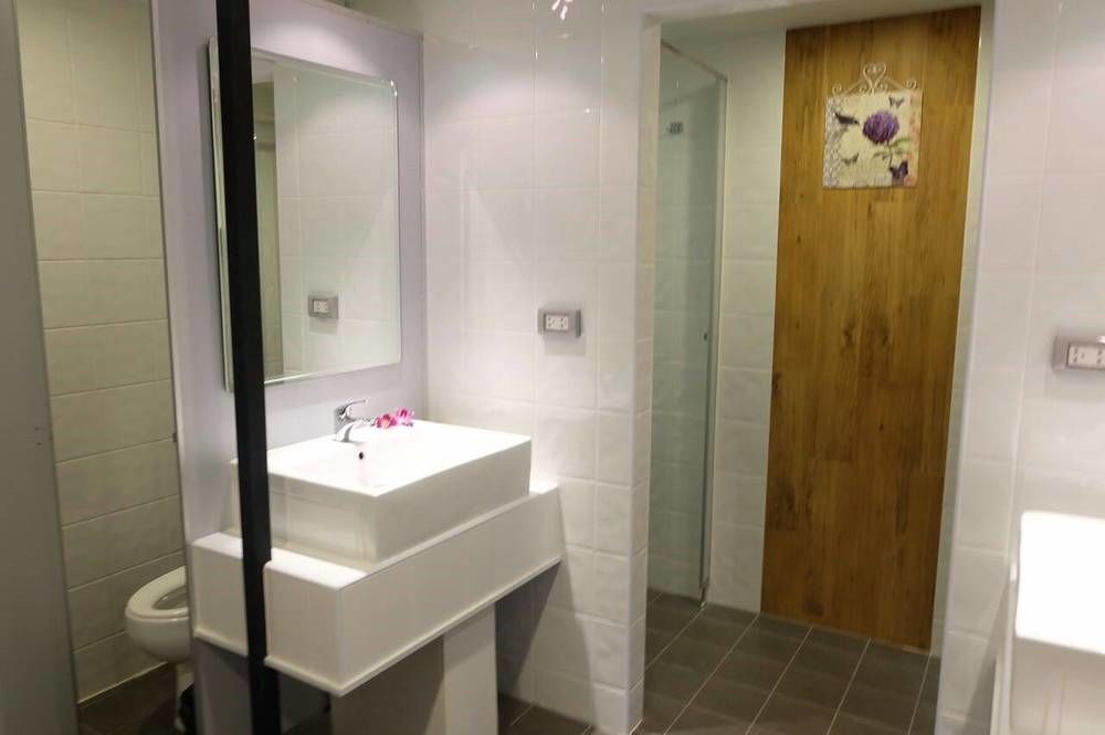 Rockstel Loma Hostel Phuket Εξωτερικό φωτογραφία
